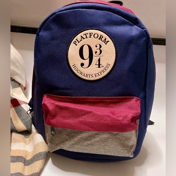 🧙Harry Potter 9 3/4 Hogwarts Express mini backpack purse bag 🧙#HARRY - Picture 4 of 8